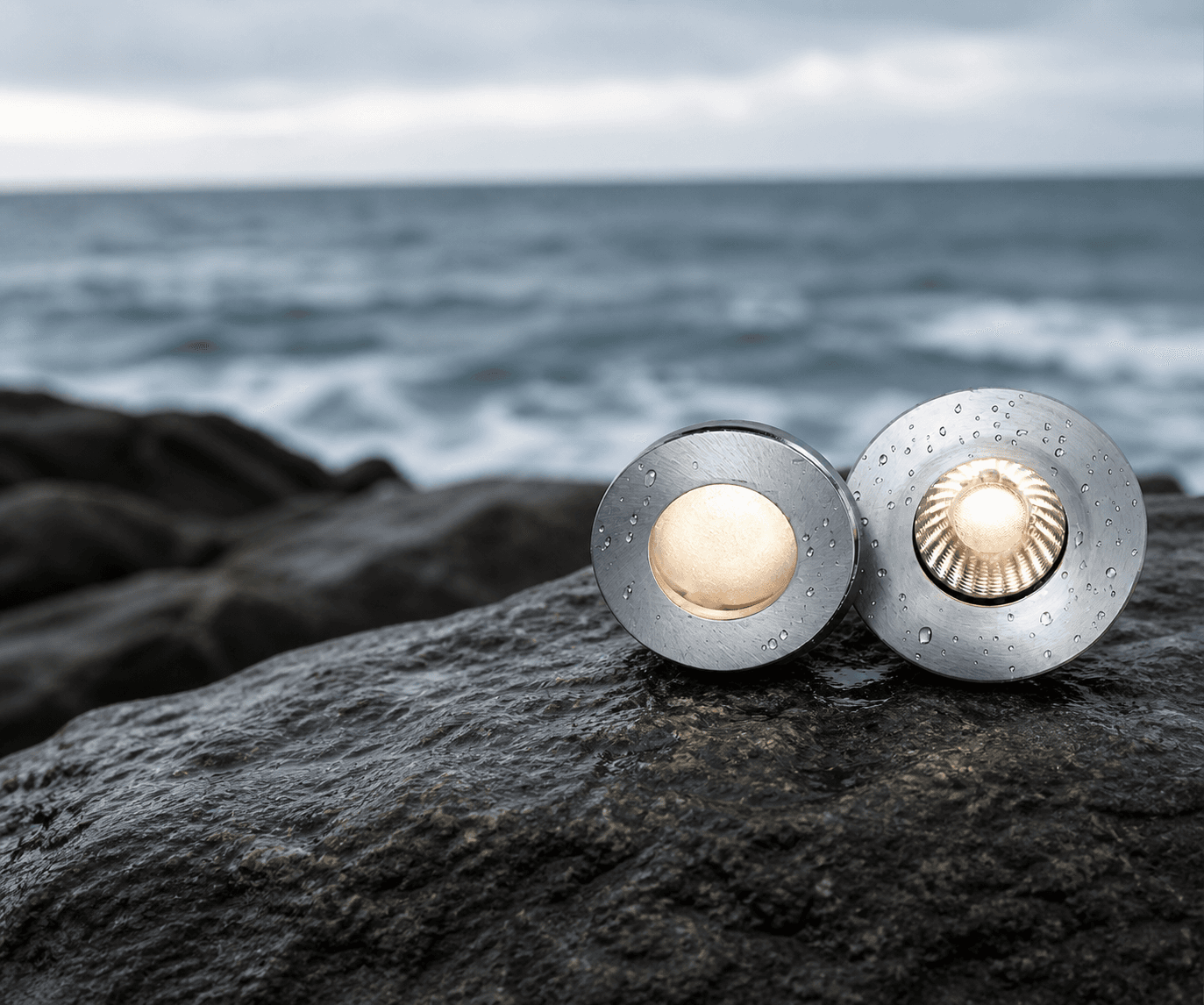 Stainless steel luminaires exposed to a demanding coastal environment
